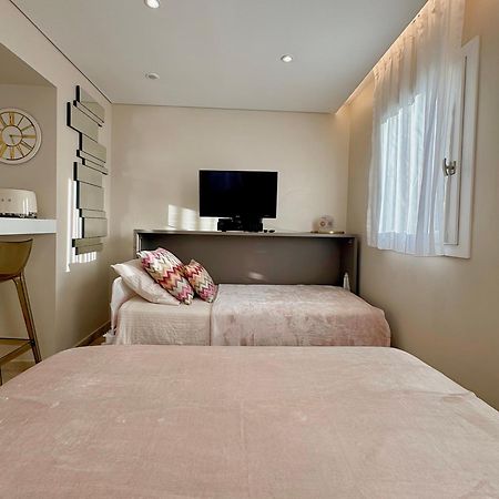 Studio Climatise, Terrasse, Parking Prive, 50M De La Plage แซ็ง-ทรอเป ภายนอก รูปภาพ