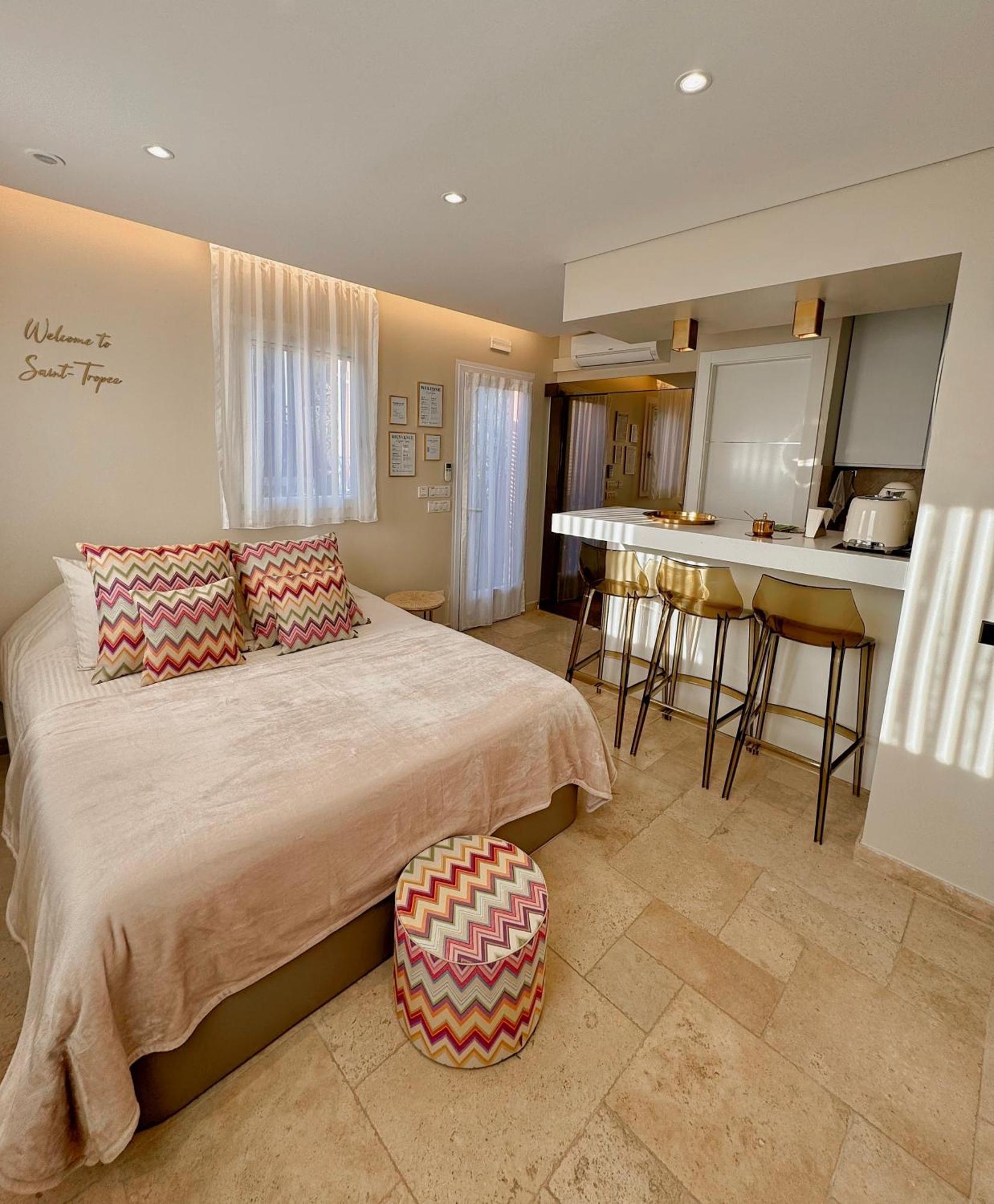 Studio Climatise, Terrasse, Parking Prive, 50M De La Plage แซ็ง-ทรอเป ภายนอก รูปภาพ